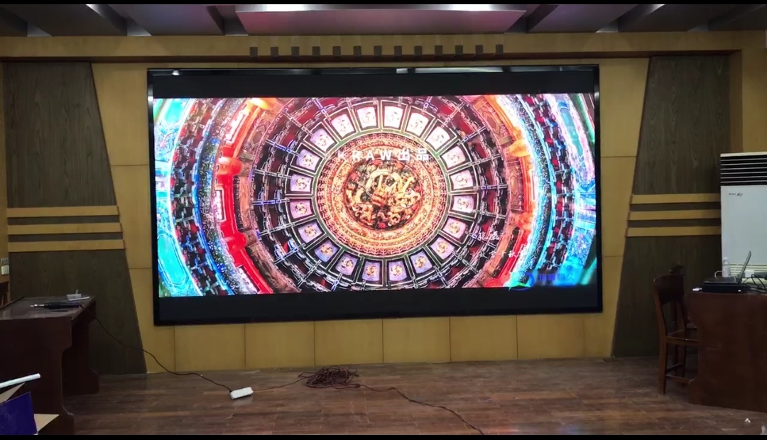 昌都大悟煙草局室內全彩P1.8安裝完成   尺寸：3.84*2.08   像素點：2064*1118