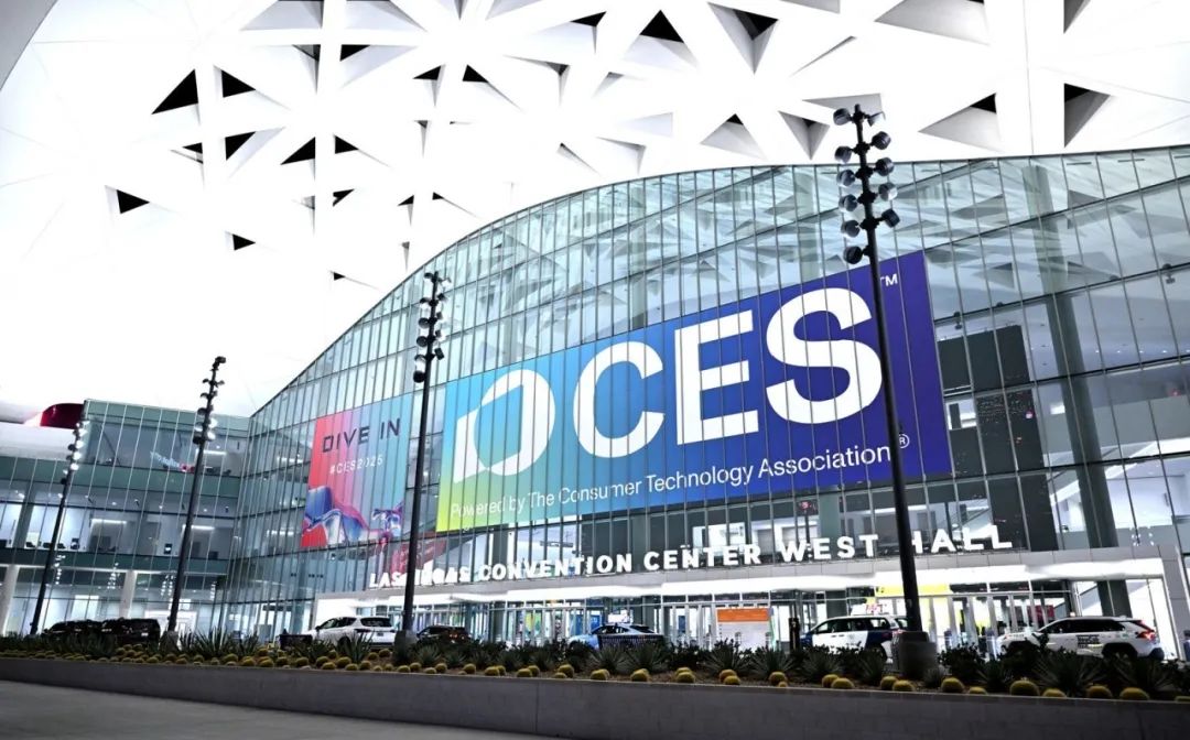 昌都科技領航，創新無界 | 京東方MLED亮相CES 2025，開啟顯示技術新篇章